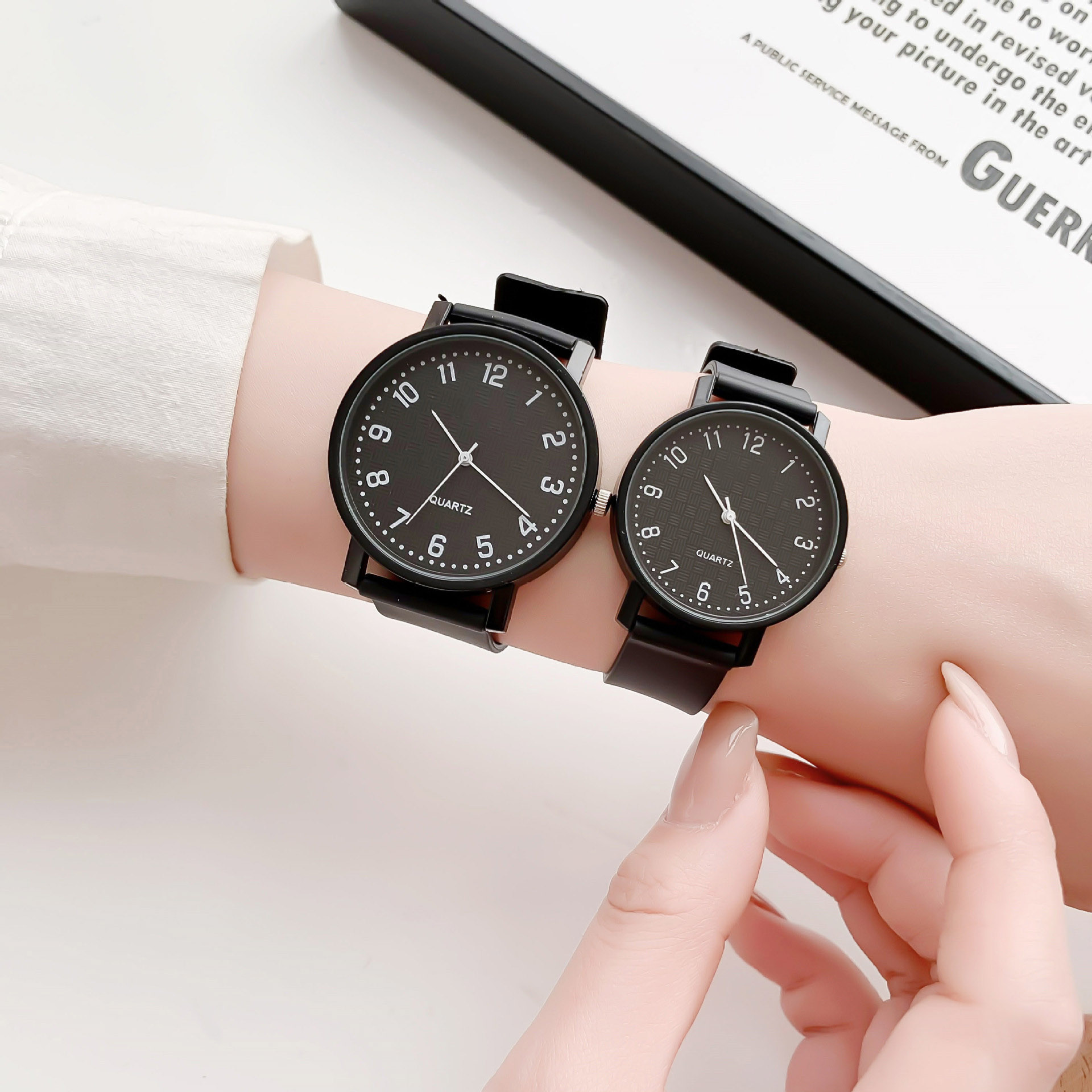 Simple Black Watch Quartz Watc - Luxury Watch For Sale recension och pris